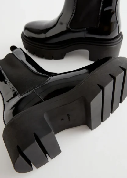 Chunky Platform Chelsea Leather Boots | & Other Stories Outlet