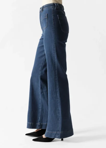 Patch-Pocket Bootcut Jeans | & Other Stories Best Sale